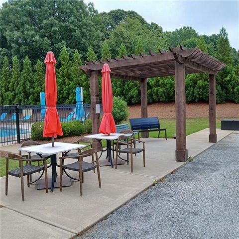 105 Sheridan Drive, Woodstock, GA 30189