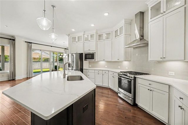 105 Sheridan Drive, Woodstock, GA 30189