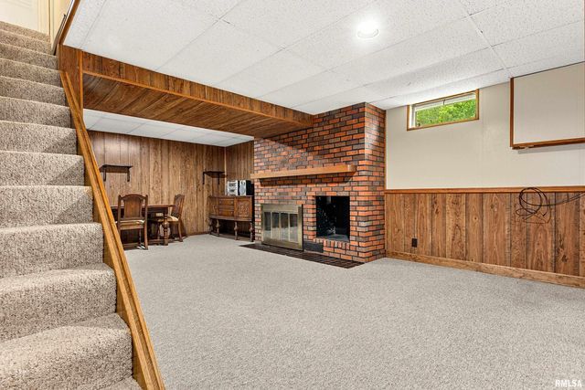 5333 N BIG HOLLOW Road, Peoria, IL 61615