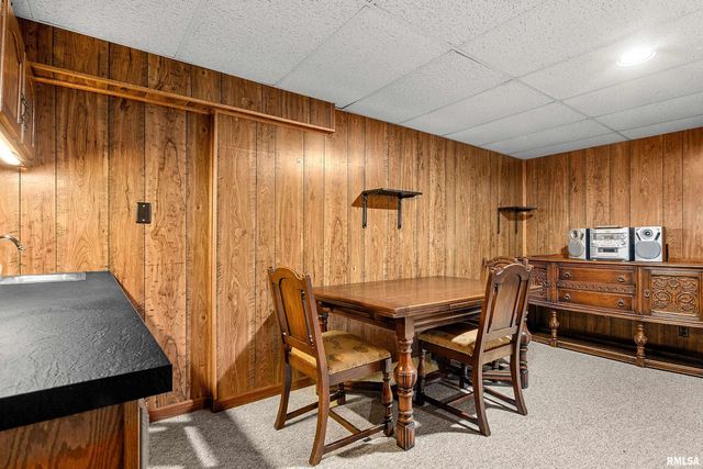 5333 N BIG HOLLOW Road, Peoria, IL 61615
