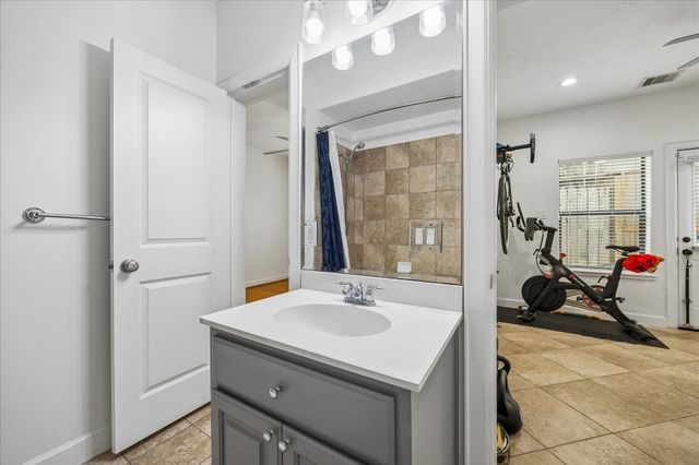 1410 Malone Street C, Houston, TX 77007