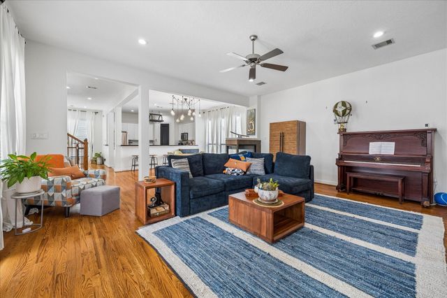 1410 Malone Street C, Houston, TX 77007