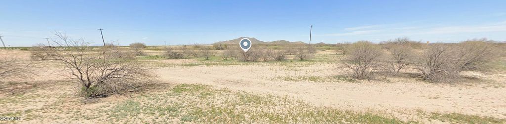 12690 W MERRY Drive 4, Arizona City, AZ 85123