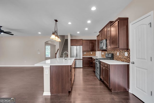 1158 Liberty Park Drive, Braselton, GA 30517