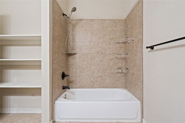 104 Eagle Meadow, Brock, TX 76087