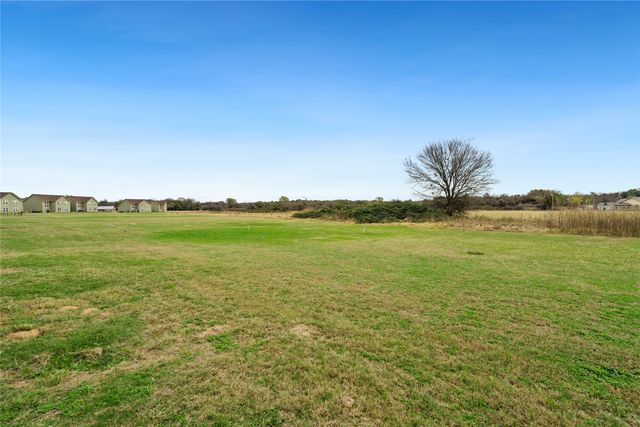 104 Eagle Meadow, Brock, TX 76087