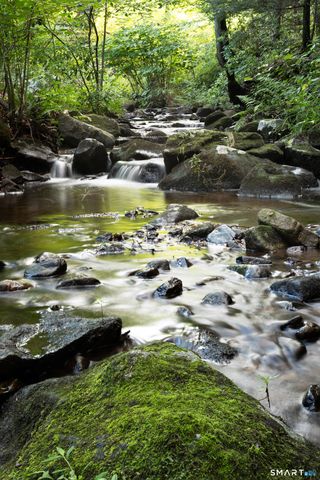 35 Shingle Mill Road, Simsbury, CT 06092