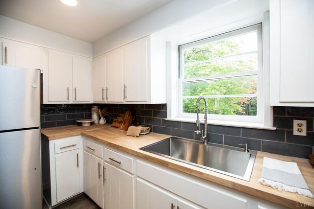 3806 Richmond Highway, Spout Spring, VA 24593