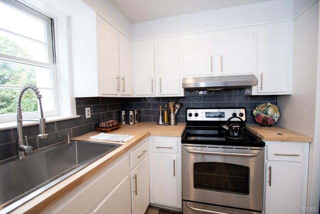 3806 Richmond Highway, Spout Spring, VA 24593