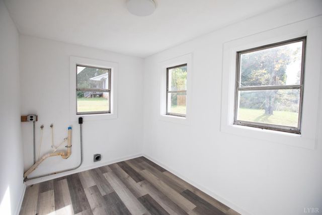 3806 Richmond Highway, Spout Spring, VA 24593