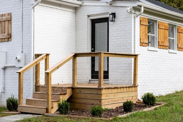 3806 Richmond Highway, Spout Spring, VA 24593