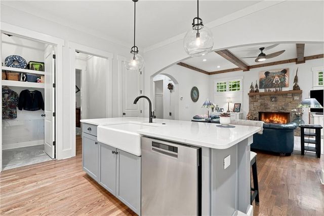 87 Choctaw Ridge, Big Canoe, GA 30143