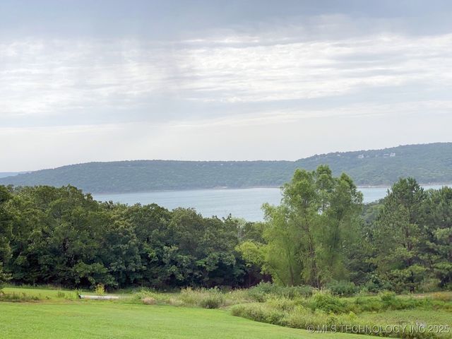 15778 W Forest Road, Park Hill, OK 74451