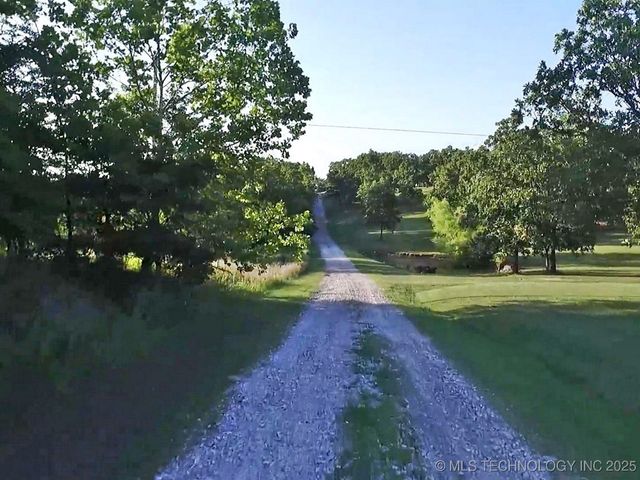 15778 W Forest Road, Park Hill, OK 74451