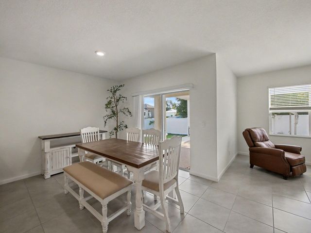 1250 SW Paar Drive, Port St Lucie, FL 34953