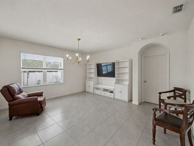 1250 SW Paar Drive, Port St Lucie, FL 34953