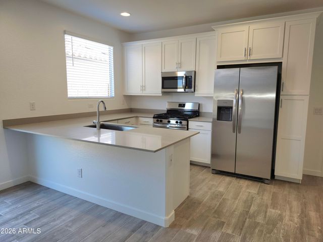 24924 N 167TH Avenue, Surprise, AZ 85387