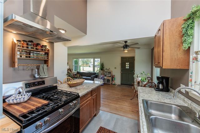 5317 Melody Lane, Willoughby, OH 44094