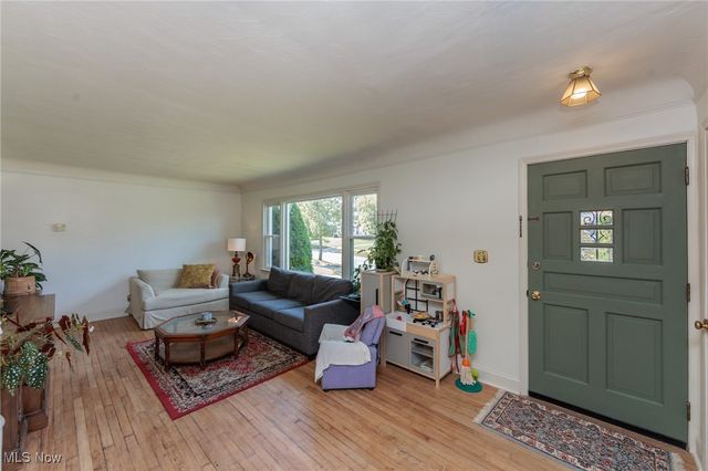 5317 Melody Lane, Willoughby, OH 44094