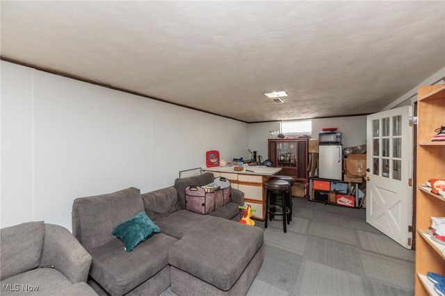 5317 Melody Lane, Willoughby, OH 44094