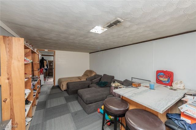 5317 Melody Lane, Willoughby, OH 44094