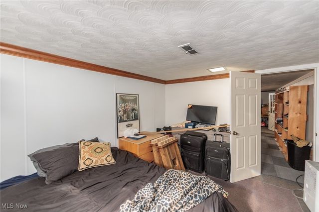 5317 Melody Lane, Willoughby, OH 44094