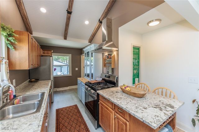 5317 Melody Lane, Willoughby, OH 44094