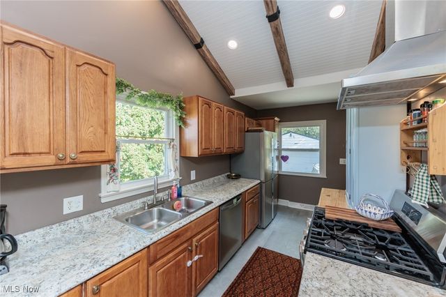 5317 Melody Lane, Willoughby, OH 44094