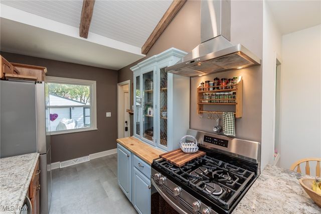 5317 Melody Lane, Willoughby, OH 44094