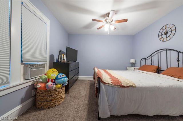 2321 Oak Park Avenue, Cleveland, OH 44109