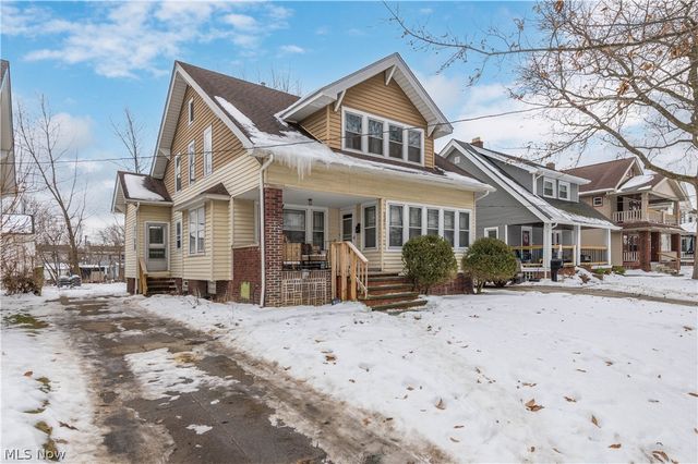 2321 Oak Park Avenue, Cleveland, OH 44109