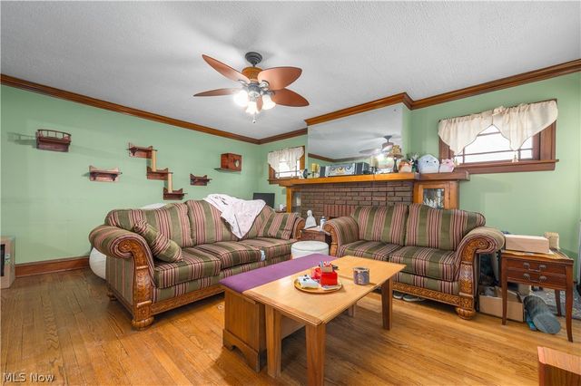 2321 Oak Park Avenue, Cleveland, OH 44109