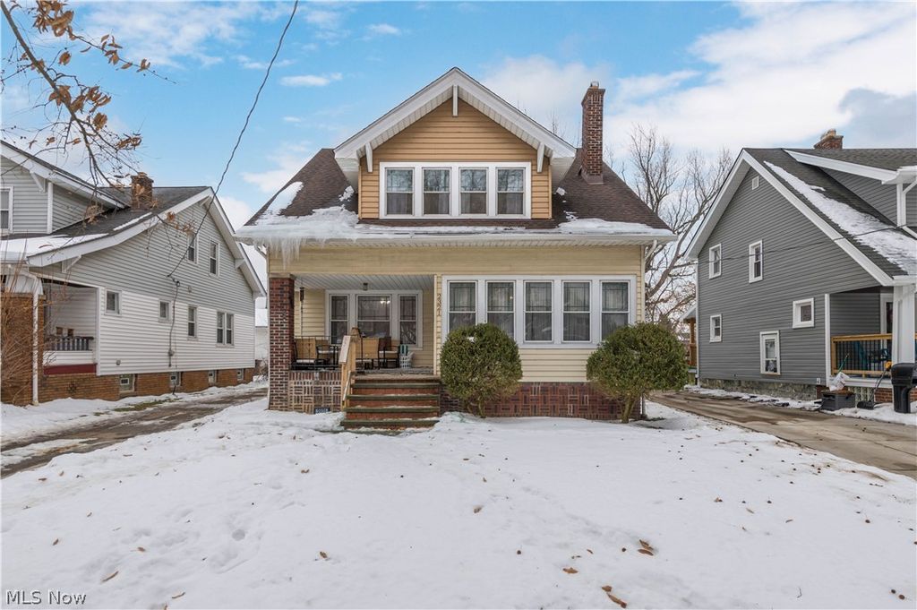 2321 Oak Park Avenue, Cleveland, OH 44109