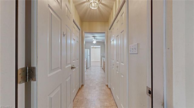 4 BRAXTON Lane, Thomasville, NC 27360