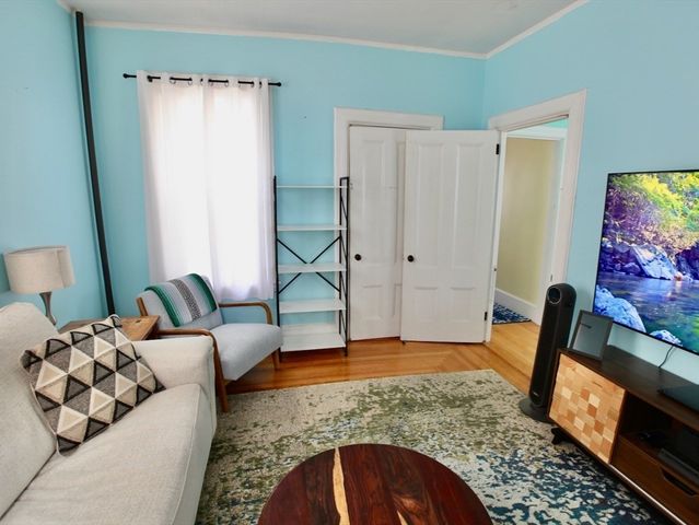 24 Couch St, Taunton, MA 02780