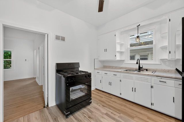 1979 S 10th STREET, Milwaukee, WI 53204