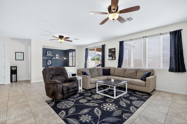 4159 W KIRKLAND Avenue, San Tan Valley, AZ 85144