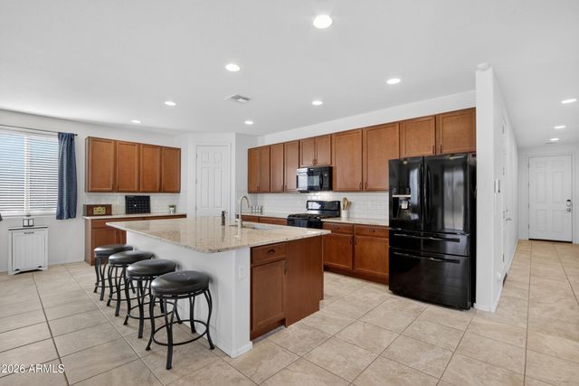 4159 W KIRKLAND Avenue, San Tan Valley, AZ 85144