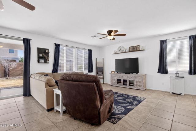 4159 W KIRKLAND Avenue, San Tan Valley, AZ 85144
