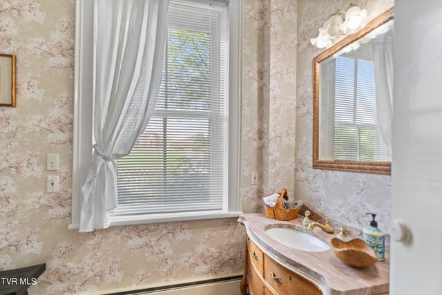 275 Burger Drive, Chuckey, TN 37641