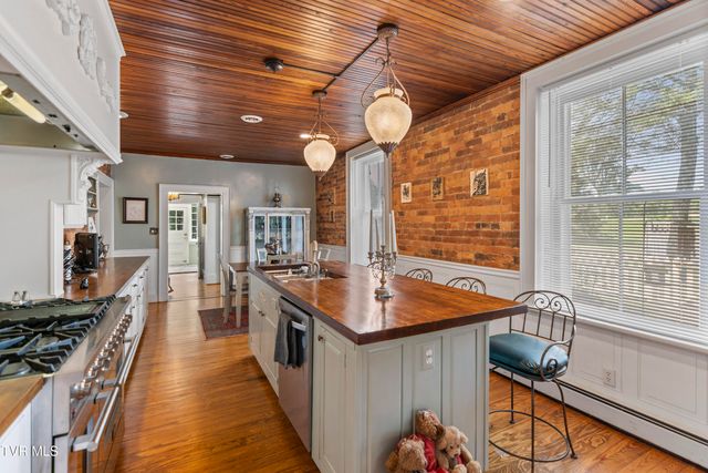 275 Burger Drive, Chuckey, TN 37641