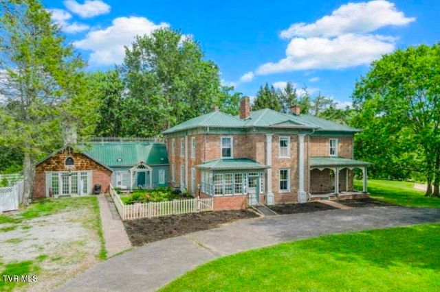 275 Burger Drive, Chuckey, TN 37641