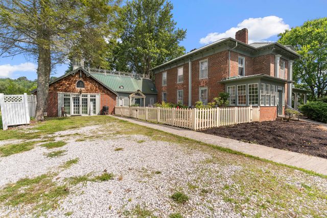 275 Burger Drive, Chuckey, TN 37641