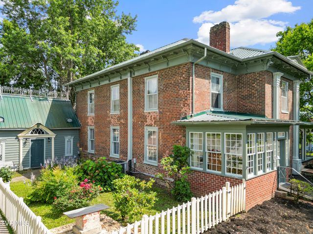 275 Burger Drive, Chuckey, TN 37641
