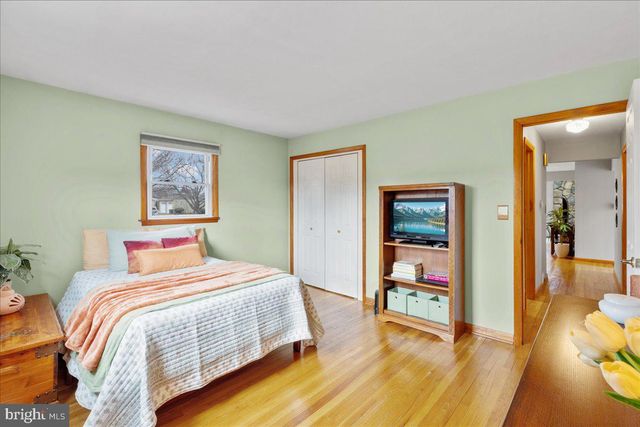 65 FENTON LN, Chesterfield, NJ 08515