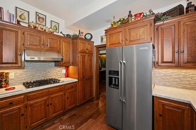 400 Merrimack Drive, Lake Arrowhead, CA 92352