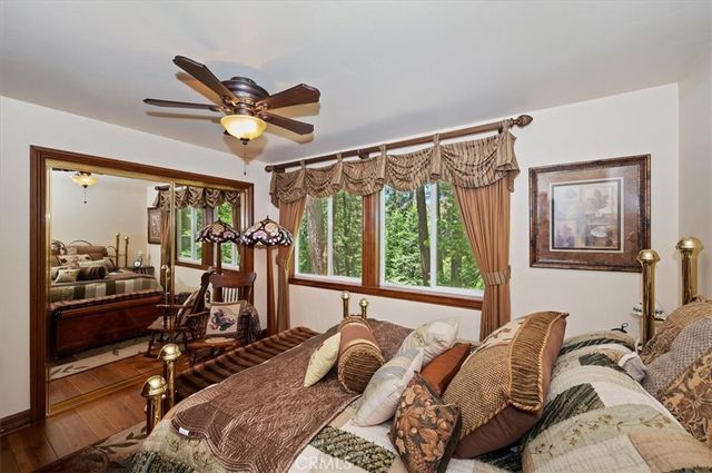 400 Merrimack Drive, Lake Arrowhead, CA 92352
