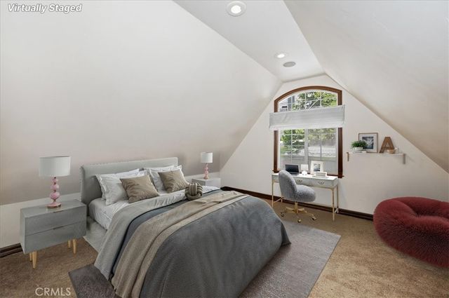 400 Merrimack Drive, Lake Arrowhead, CA 92352