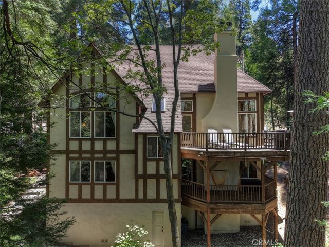 400 Merrimack Drive, Lake Arrowhead, CA 92352
