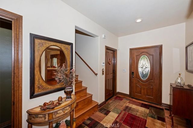 400 Merrimack Drive, Lake Arrowhead, CA 92352